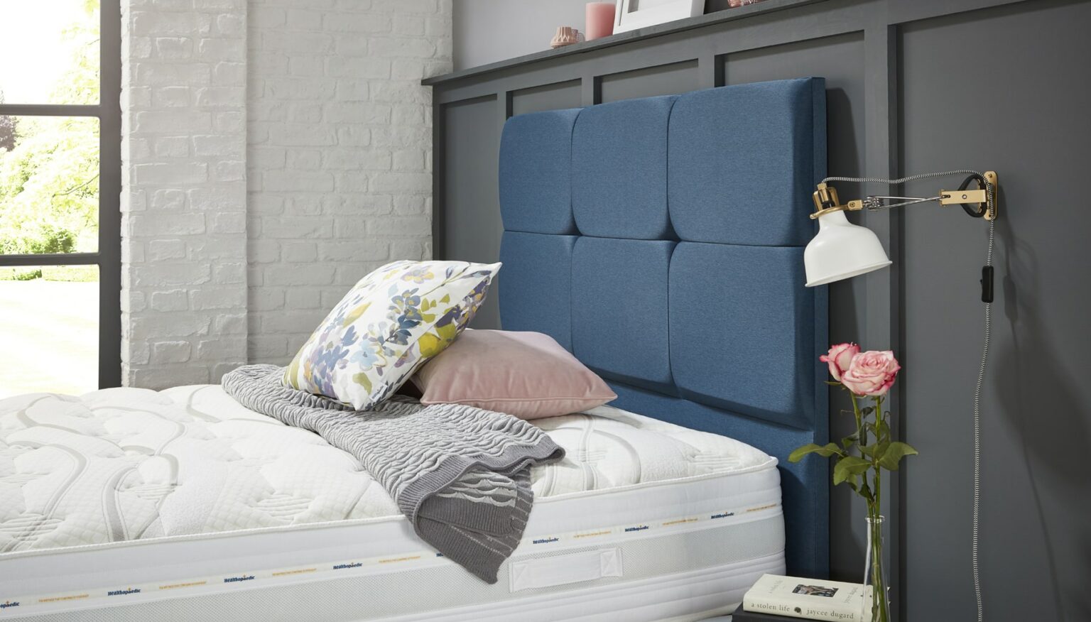 Quantum-Memphis-Blue-3 Quantum-Memphis-Blue-3
